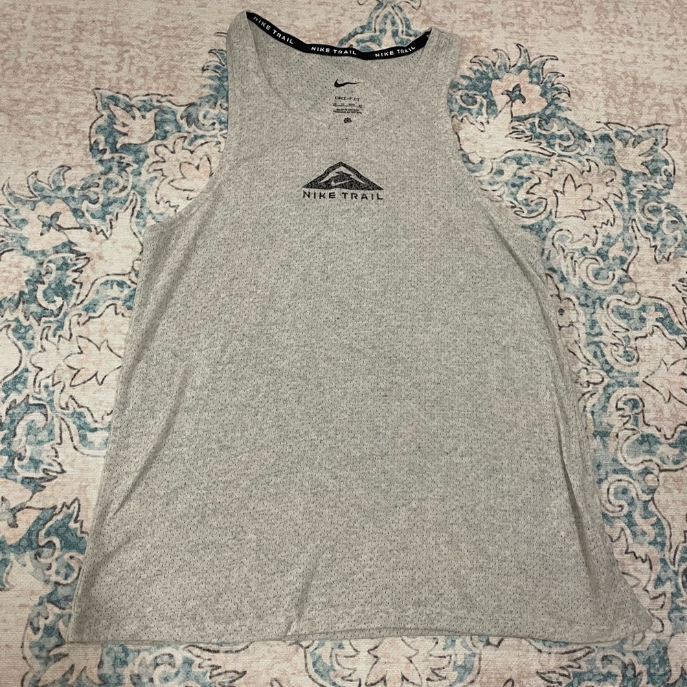 Nike Trail Tank